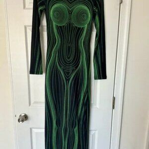 Body Illusion Maxi Dress